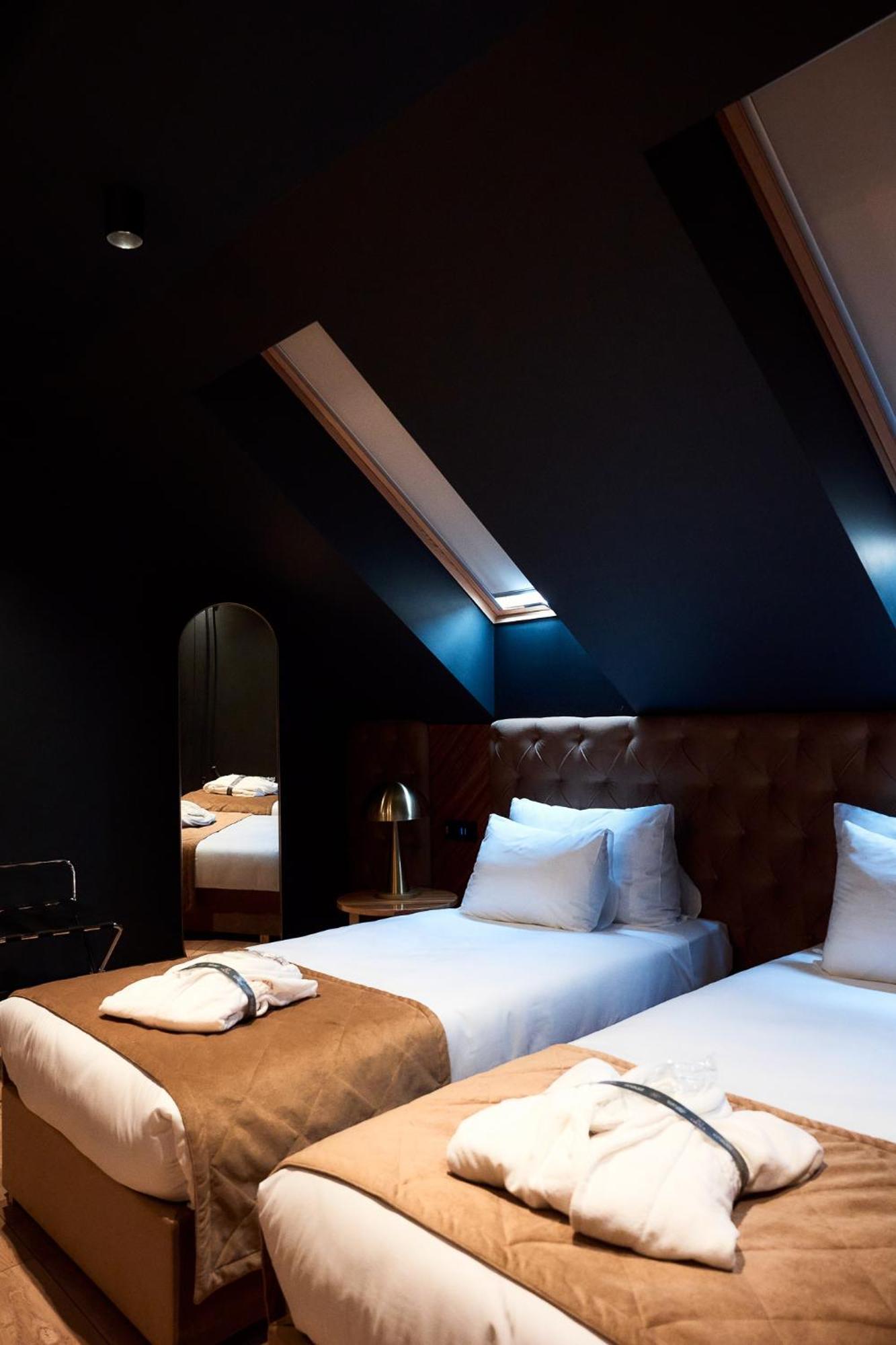Hotel Viena Máréfalva Kültér fotó